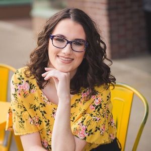 Meet your Posher, Clare